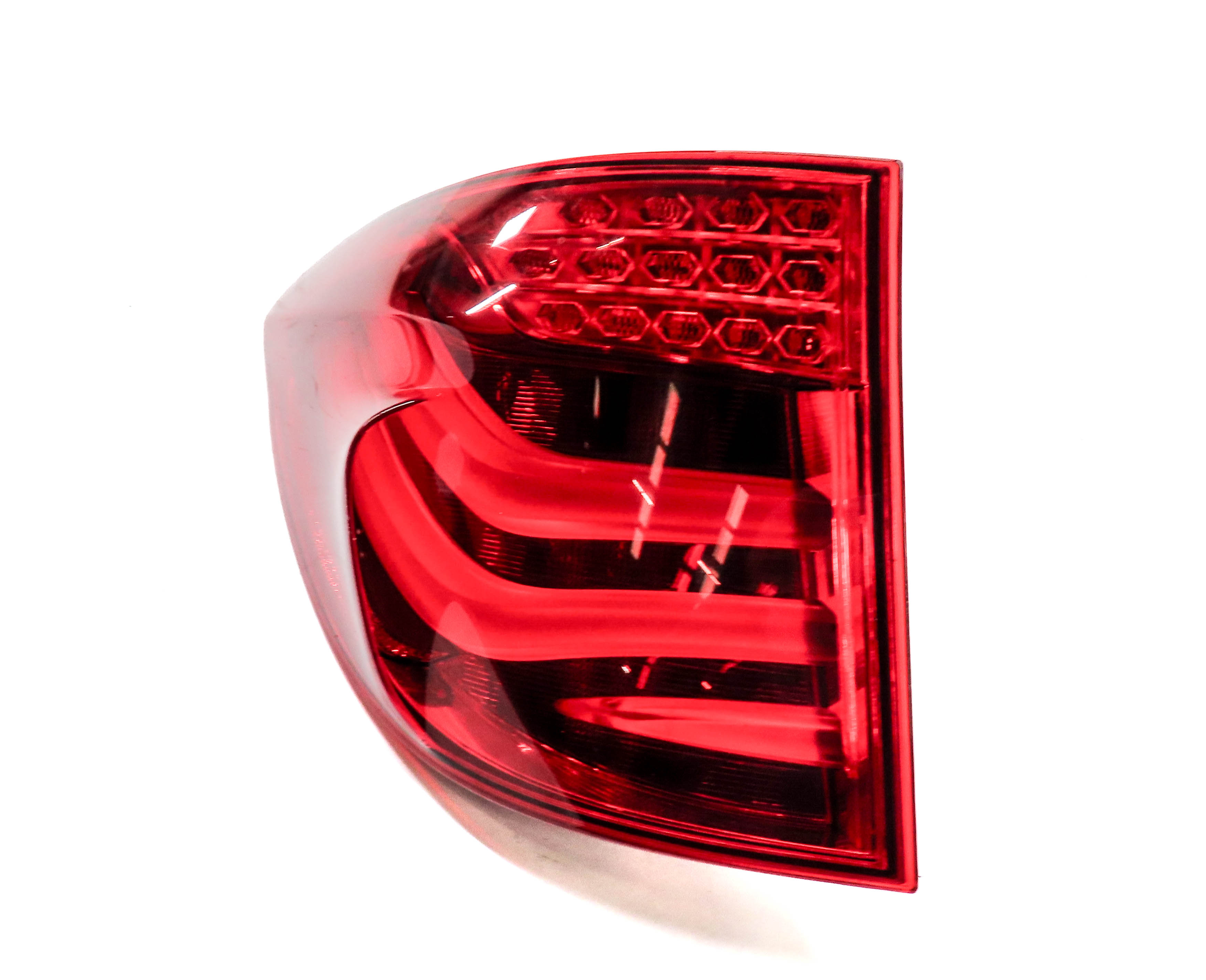 2010-2013 BMW 535iGT 550iGT (F07) LEFT DRIVER OUTER TAILLIGHT BRAKE LIGHT LAMP — exact item pictured